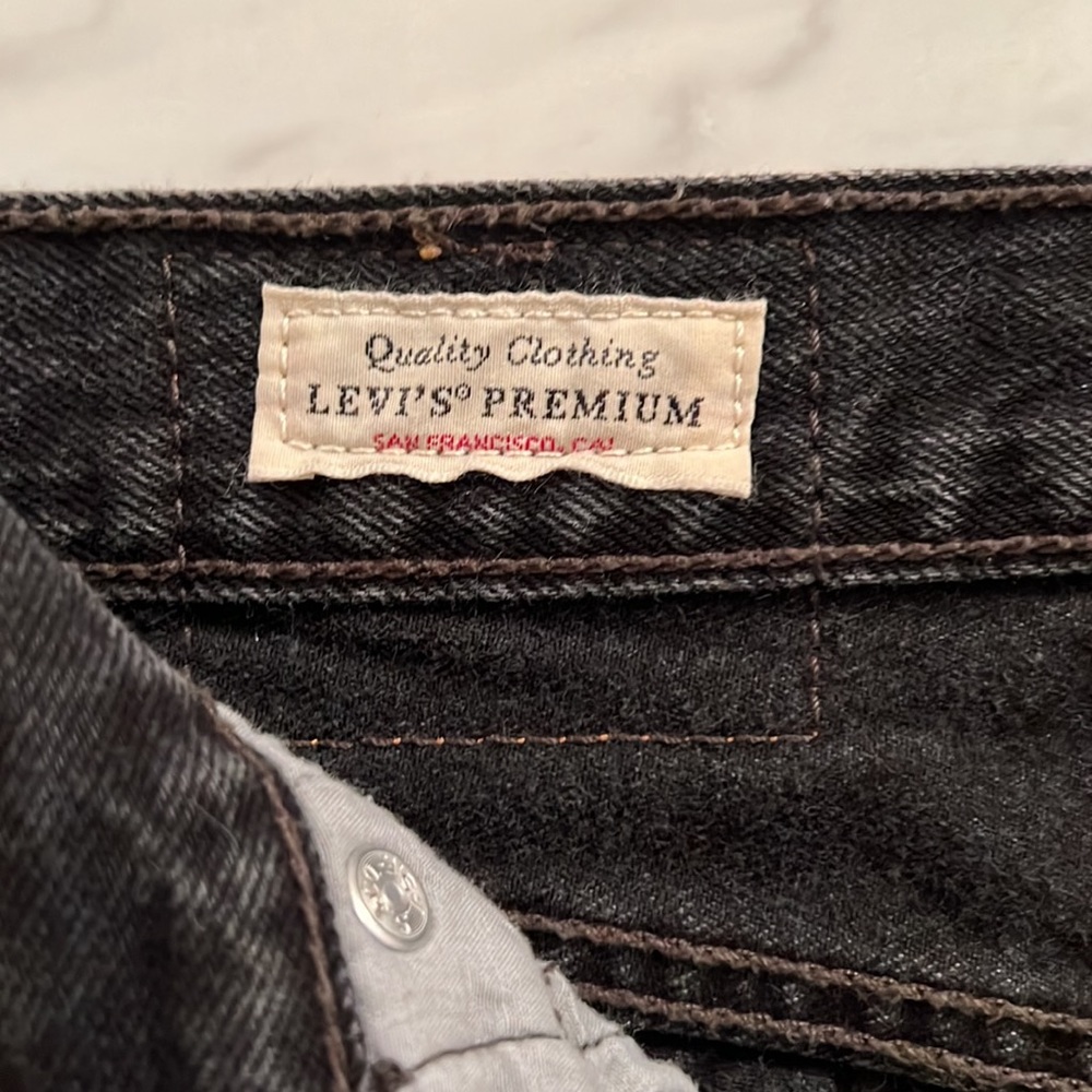 Levi’s Black Denim Mini Skirt - Picture 3 of 6
